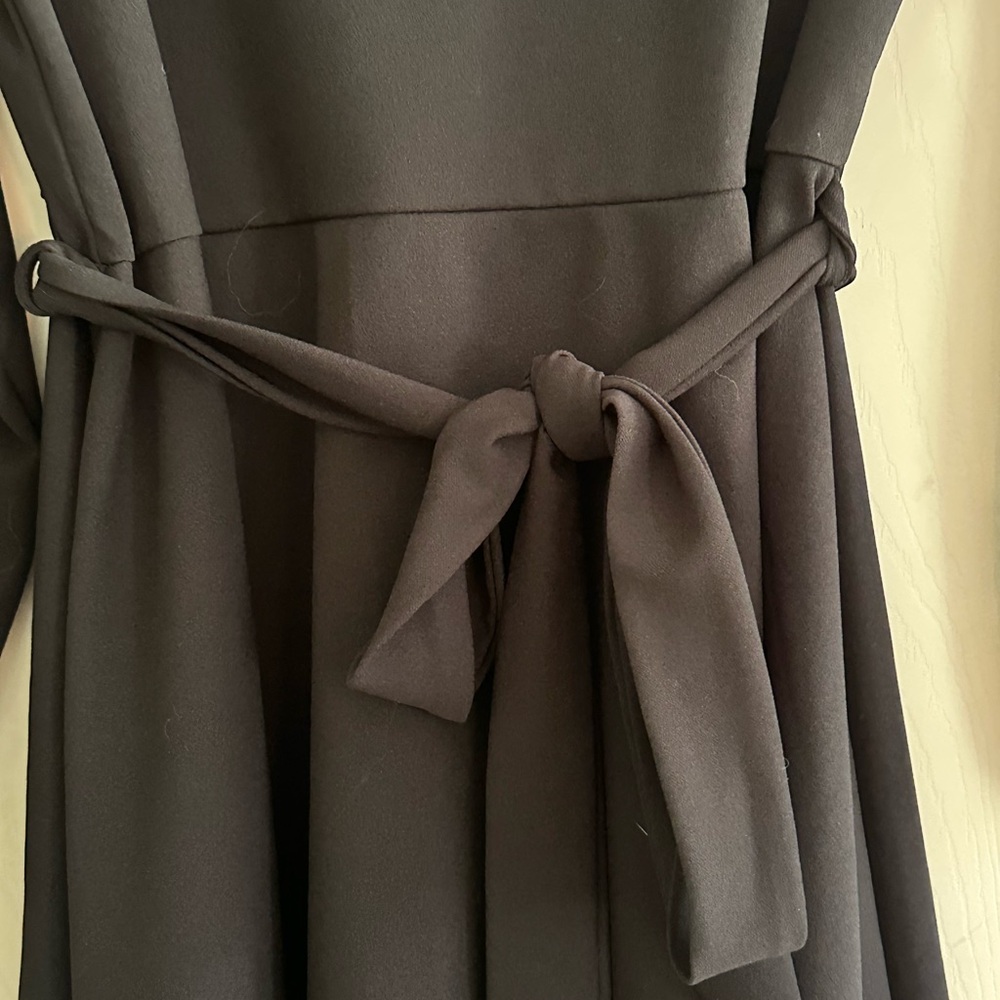 Boohoo Plus Wrap Black Skater Dress - Size 20 - Picture 8 of 8